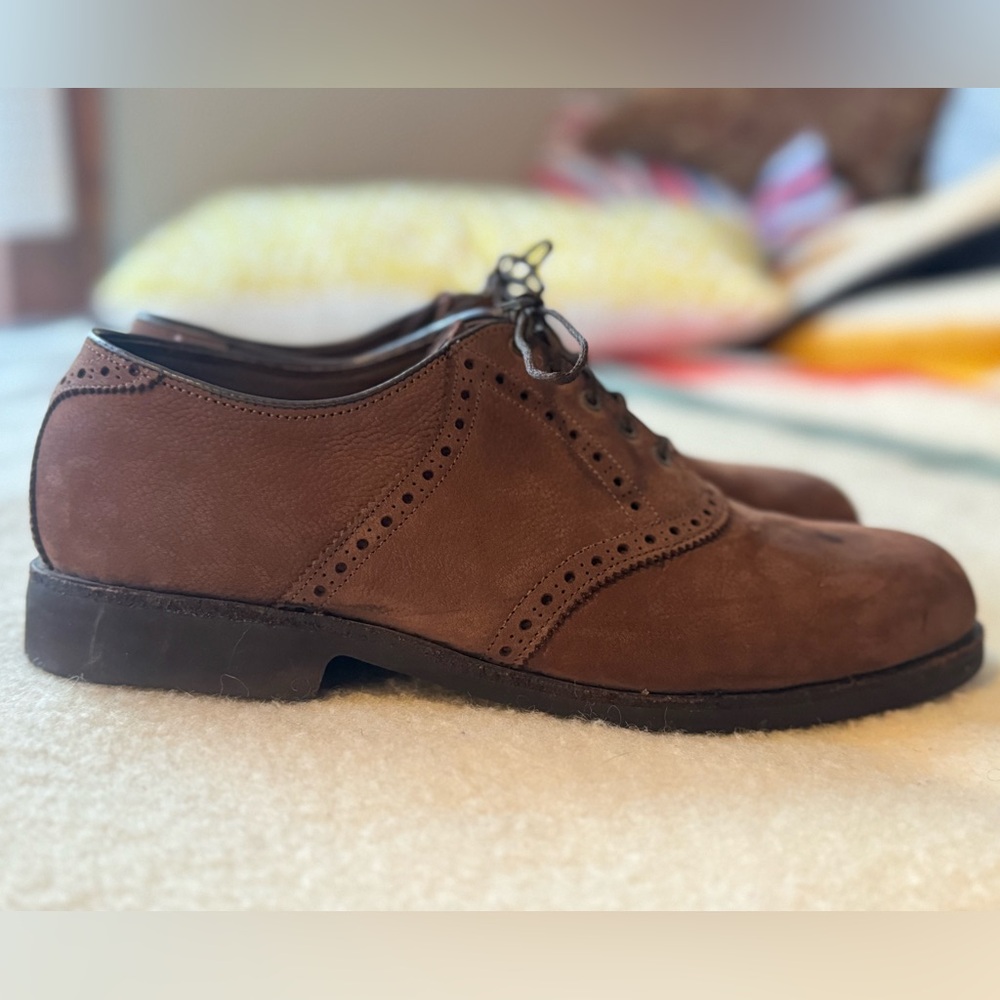 Vintage MADE IN USA FOOTJOY DRESSWALKERS UNWORN W/ VIBRAM GUMLITE SOLES Size 9.5